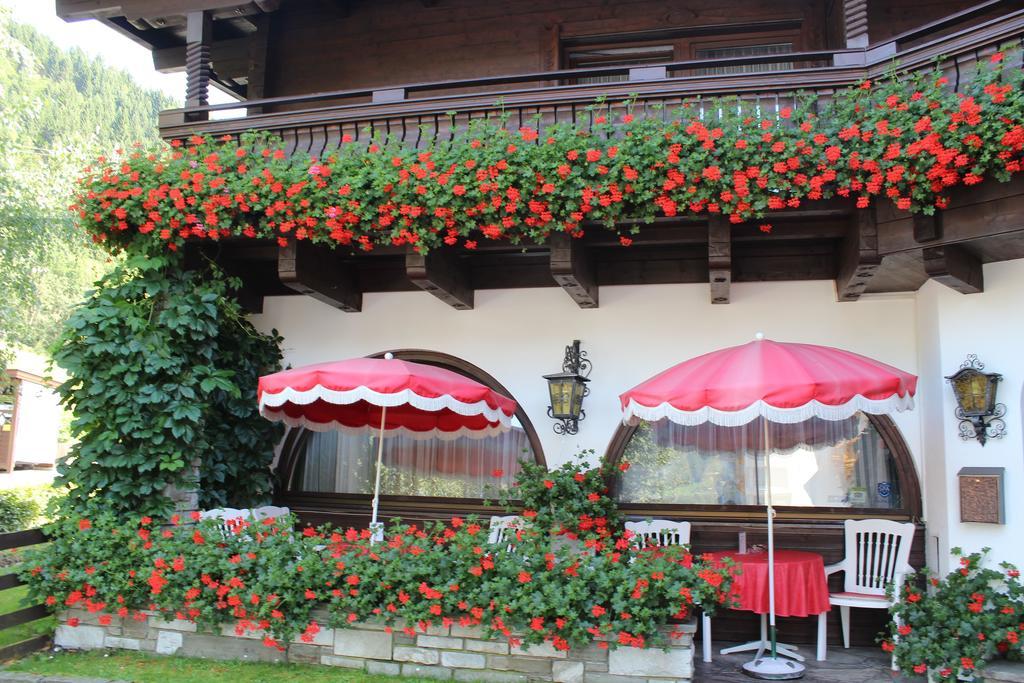 Johannahof Appartements Kaprun Esterno foto